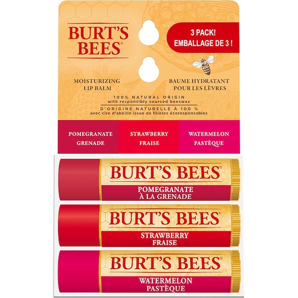 مرطب شفاه طبيعي 100% من Burt's Bees للشفاه الجافة والمتشققة، للحصول على شفاه ناعمة ورطبة - عبوة من 3 قطع - مزيج فواكه رائع